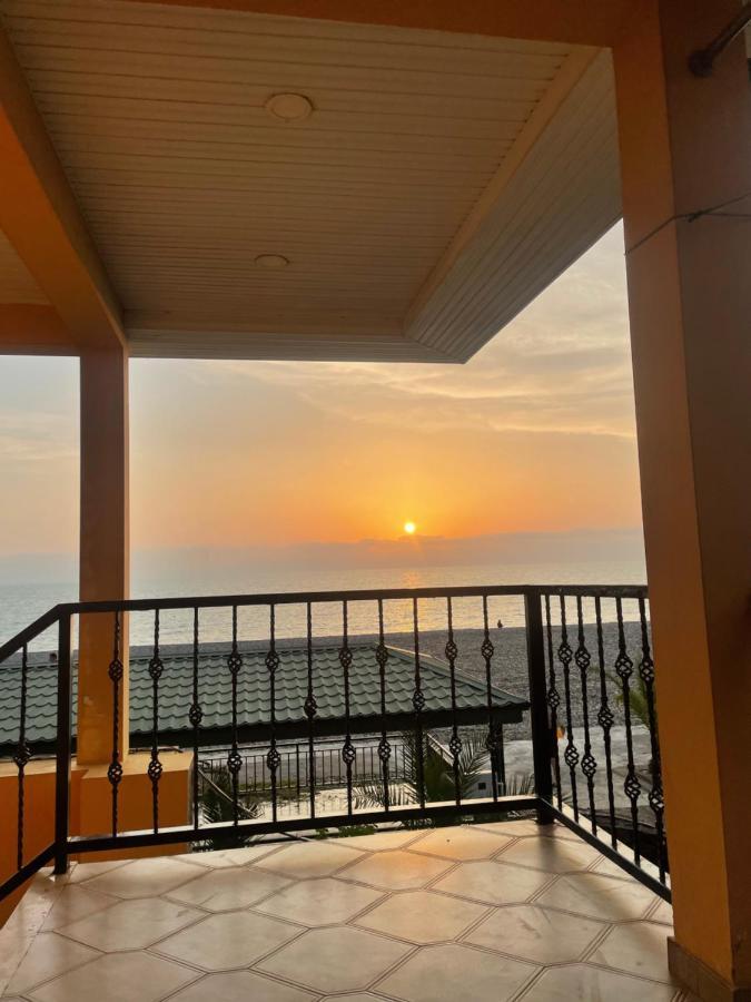 Kvariati Palma Hotel Dış mekan fotoğraf