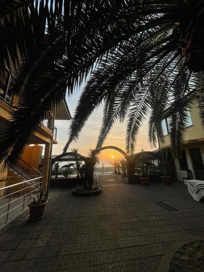 Kvariati Palma Hotel Dış mekan fotoğraf