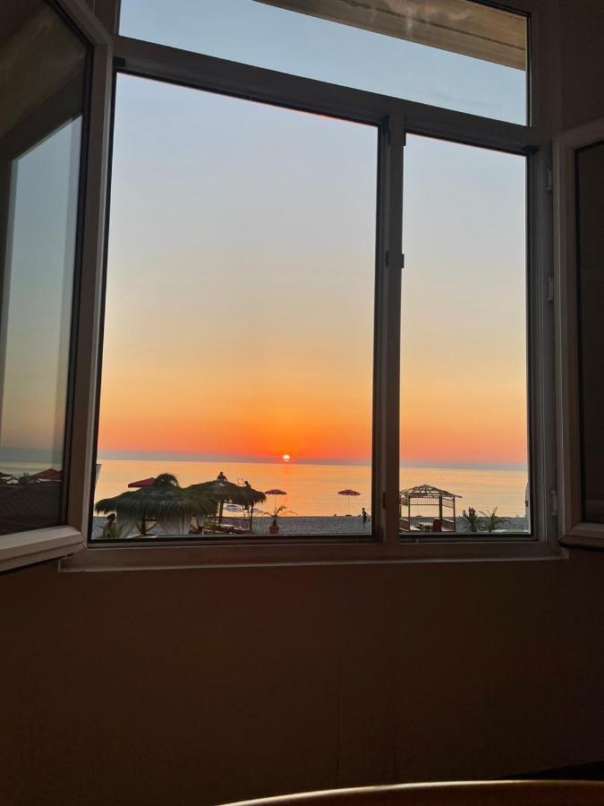 Kvariati Palma Hotel Dış mekan fotoğraf