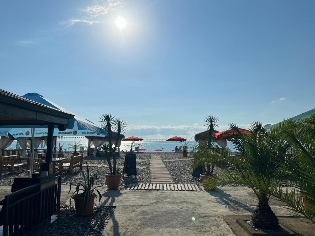 Kvariati Palma Hotel Dış mekan fotoğraf