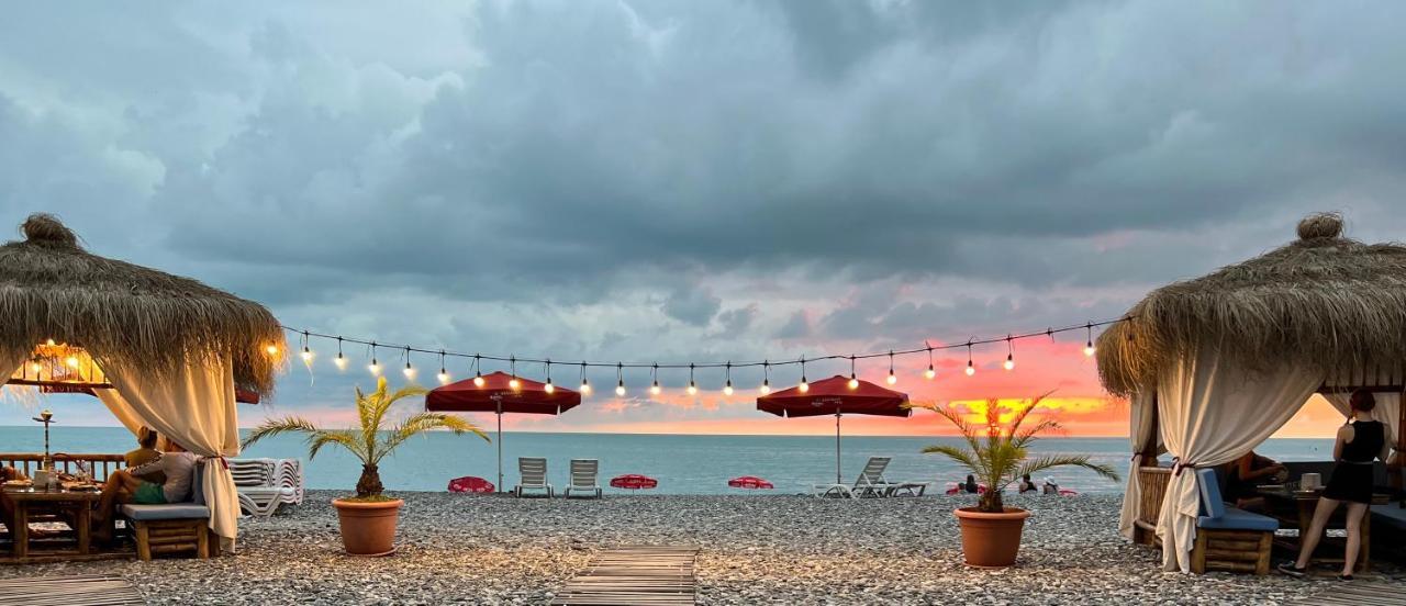 Kvariati Palma Hotel Dış mekan fotoğraf